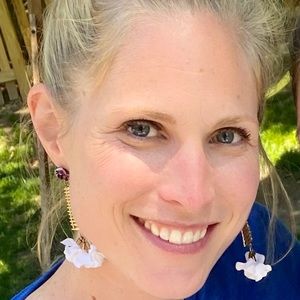 Meet your Posher, Andrea